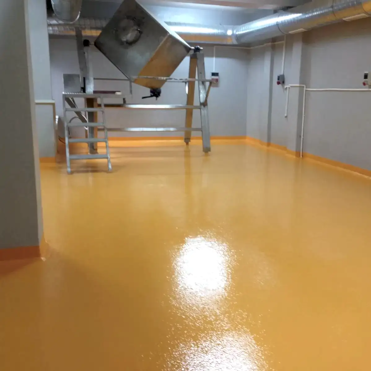 Epoksi nedir? Zemin sektöründe nasıl kullanılır?